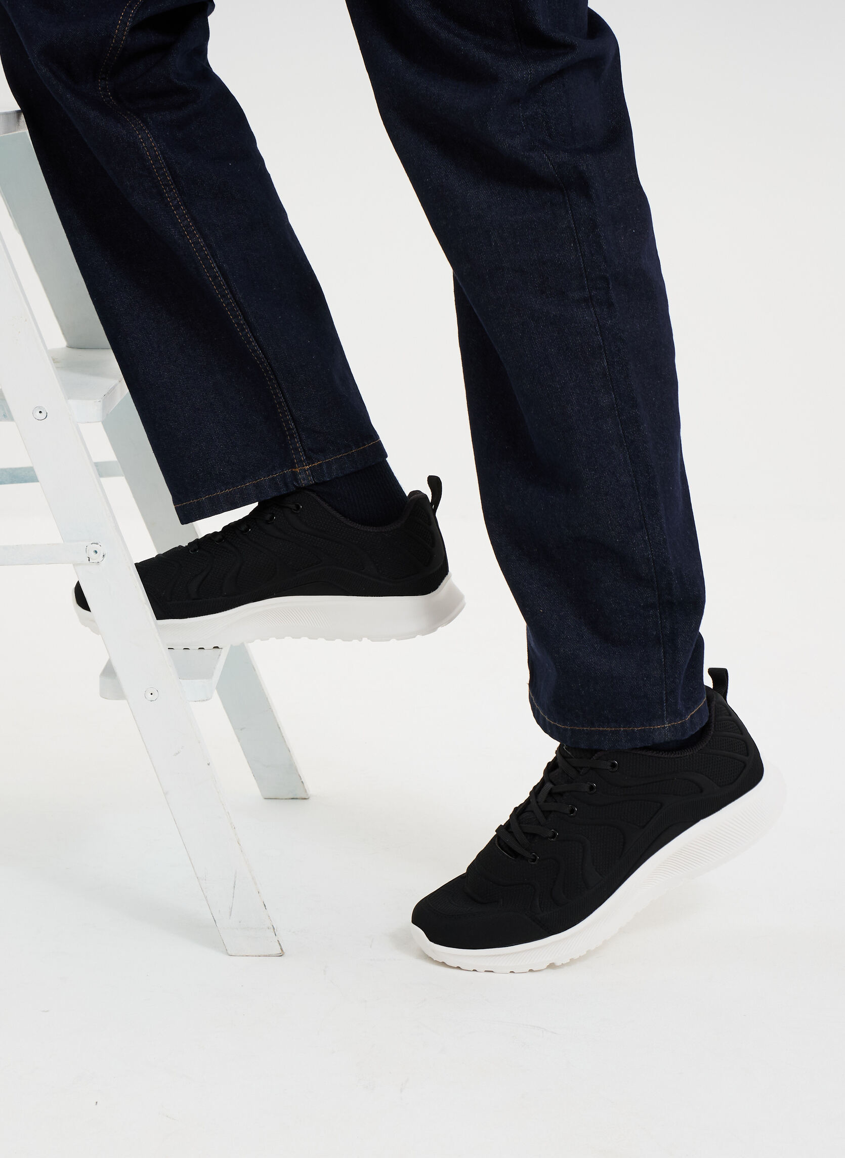 Baskets basses RENNY_S_H_RUN_0_252 homme noir RUN_UP Baskets basses RENNY_S_H_RUN_0_252 homme noir Noir