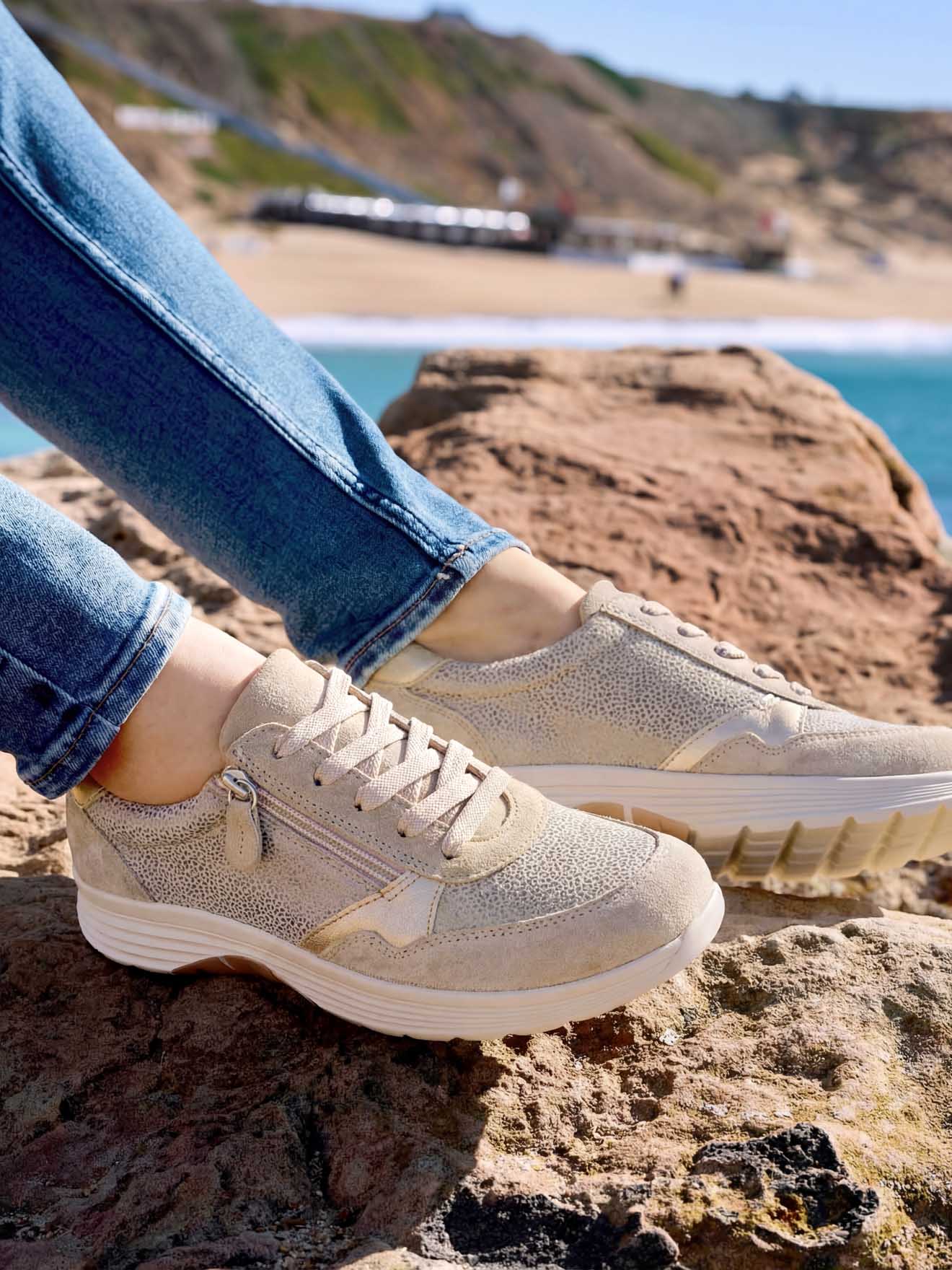 Baskets basses DERBIES femme beige Pediconfort Baskets basses DERBIES femme beige Beige