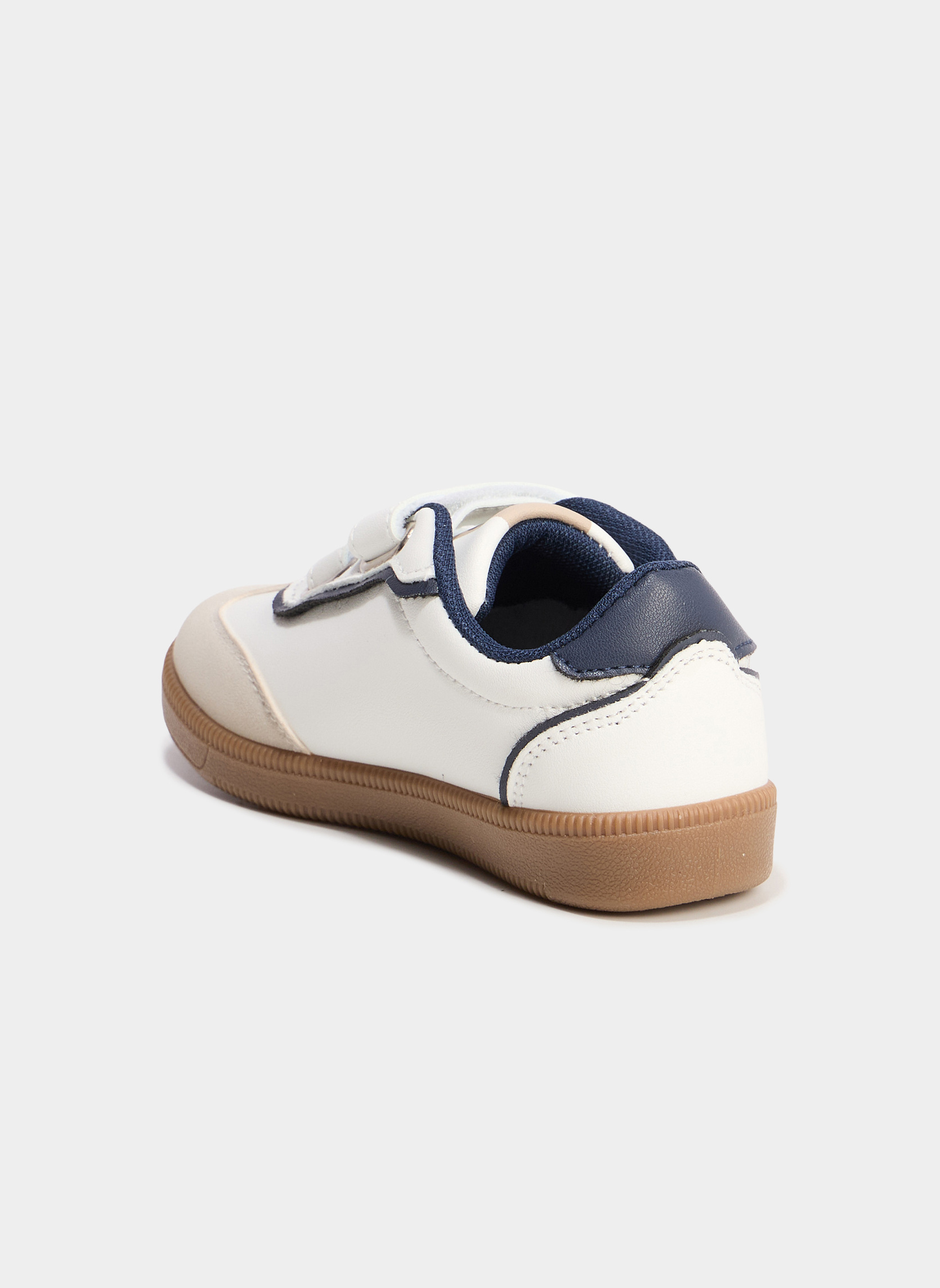 Baskets basses TPIKAT_S_MG_TB_252 garçon blanc Pokemon Baskets basses TPIKAT_S_MG_TB_252 garçon blanc Blanc