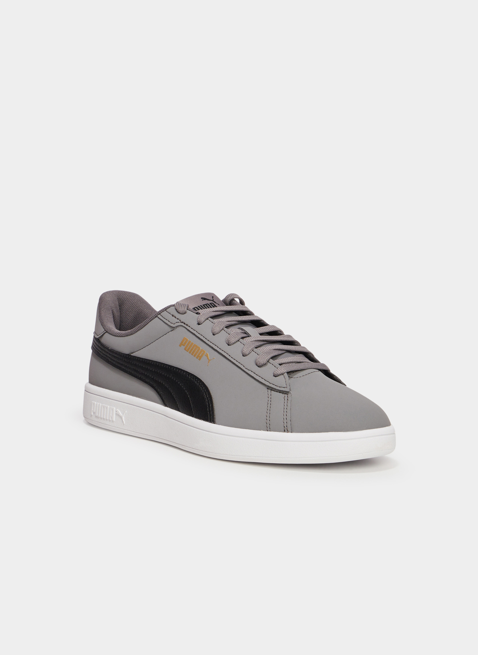 Baskets basses SMASHBUCKV3_S_H_TB_0_242 homme gris Puma Baskets basses SMASHBUCKV3_S_H_TB_0_242 homme gris Gris