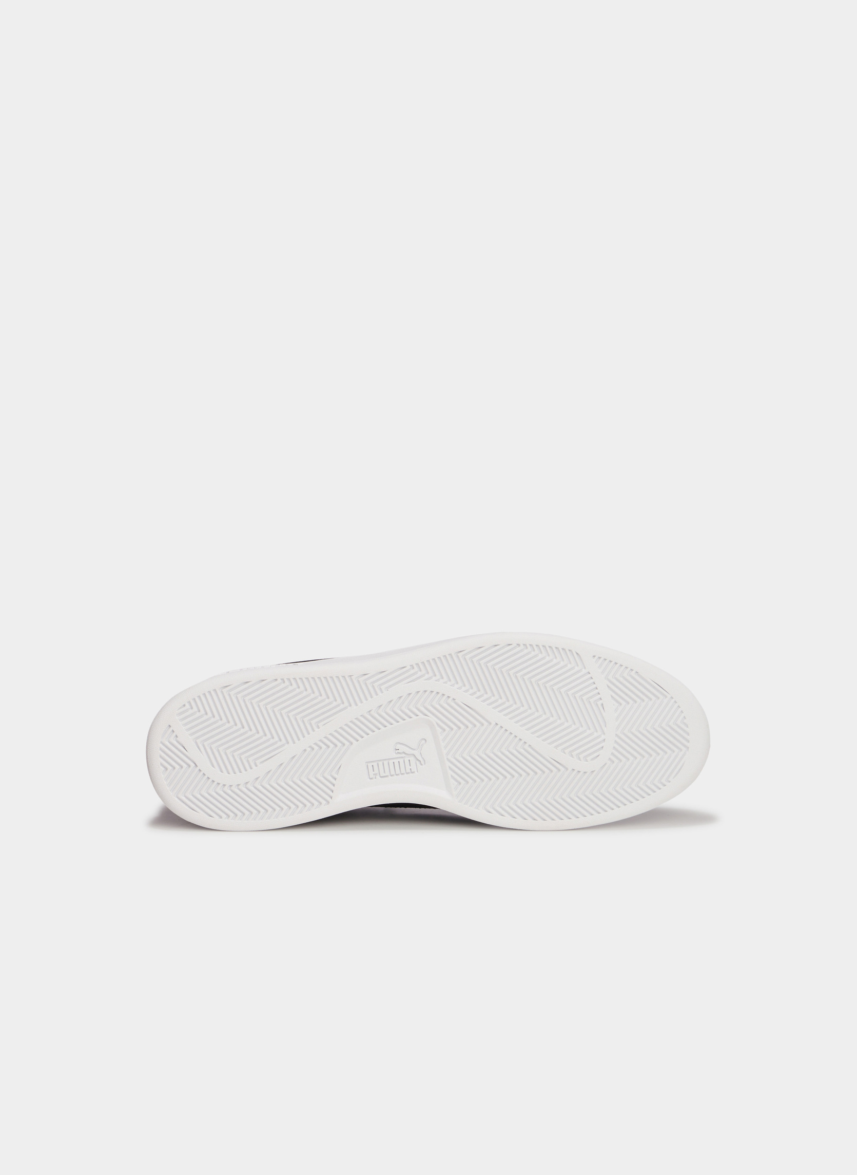 Baskets basses SMASHBUCKV3_S_H_TB_0_242 homme gris Puma Baskets basses SMASHBUCKV3_S_H_TB_0_242 homme gris Gris
