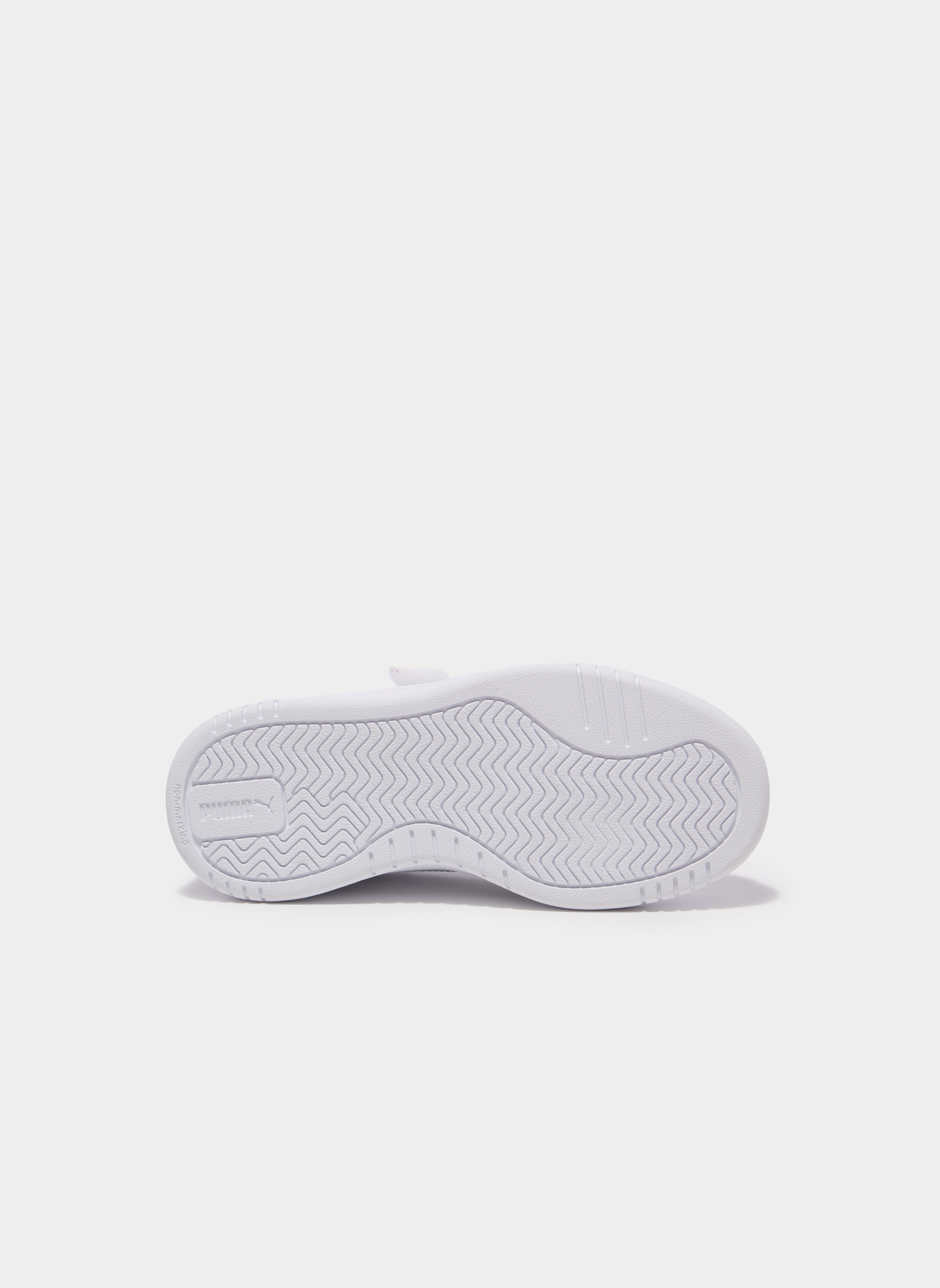 Baskets basses CAVENHOLO_S_PF_TB_261 fille violet Puma Baskets basses CAVENHOLO_S_PF_TB_261 fille violet Violet