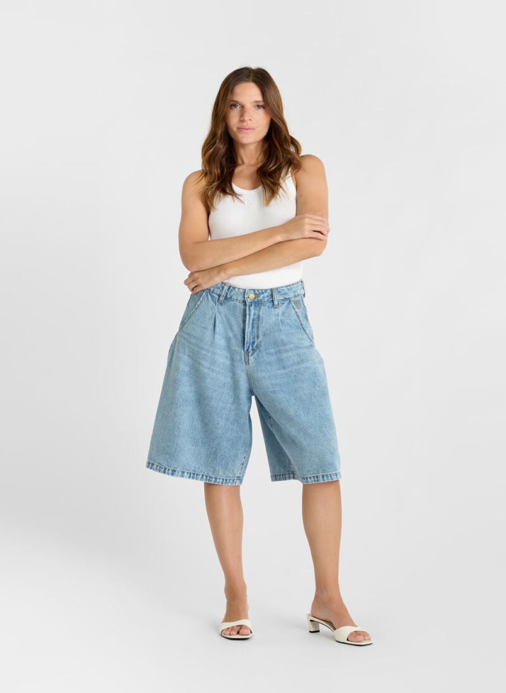 Bermudas Bermuda short en jeans LOVA Blue femme bleu Le temps des cerises Bermudas Bermuda short en jeans LOVA Blue femme bleu Bleu