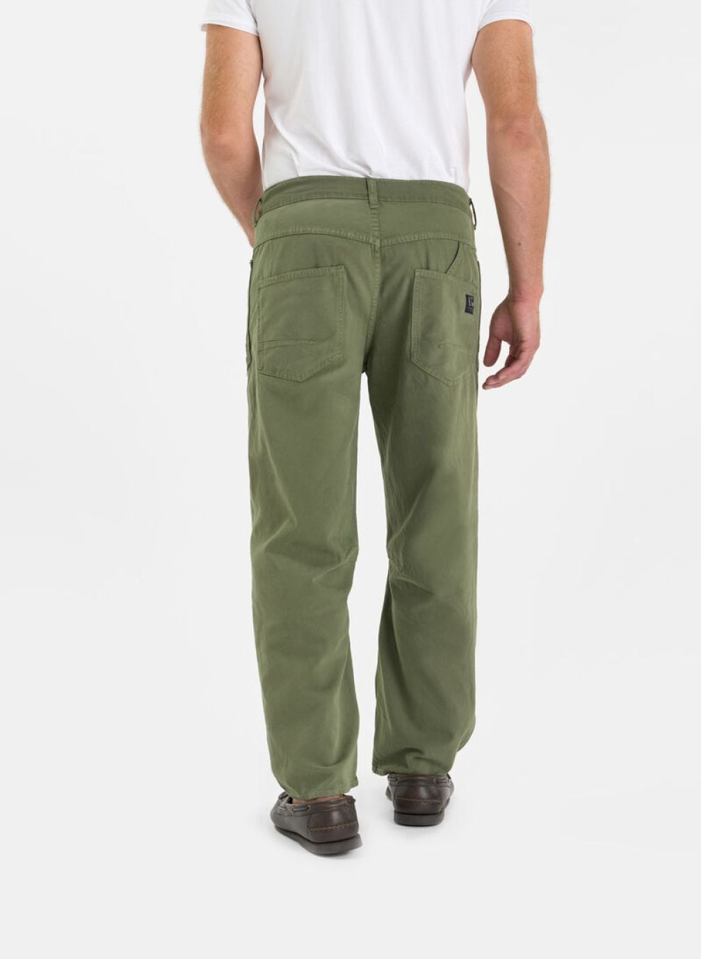Pantalons droits Pantalon loose Khaki homme vert Le temps des cerises Pantalons droits Pantalon loose Khaki homme vert Kaki