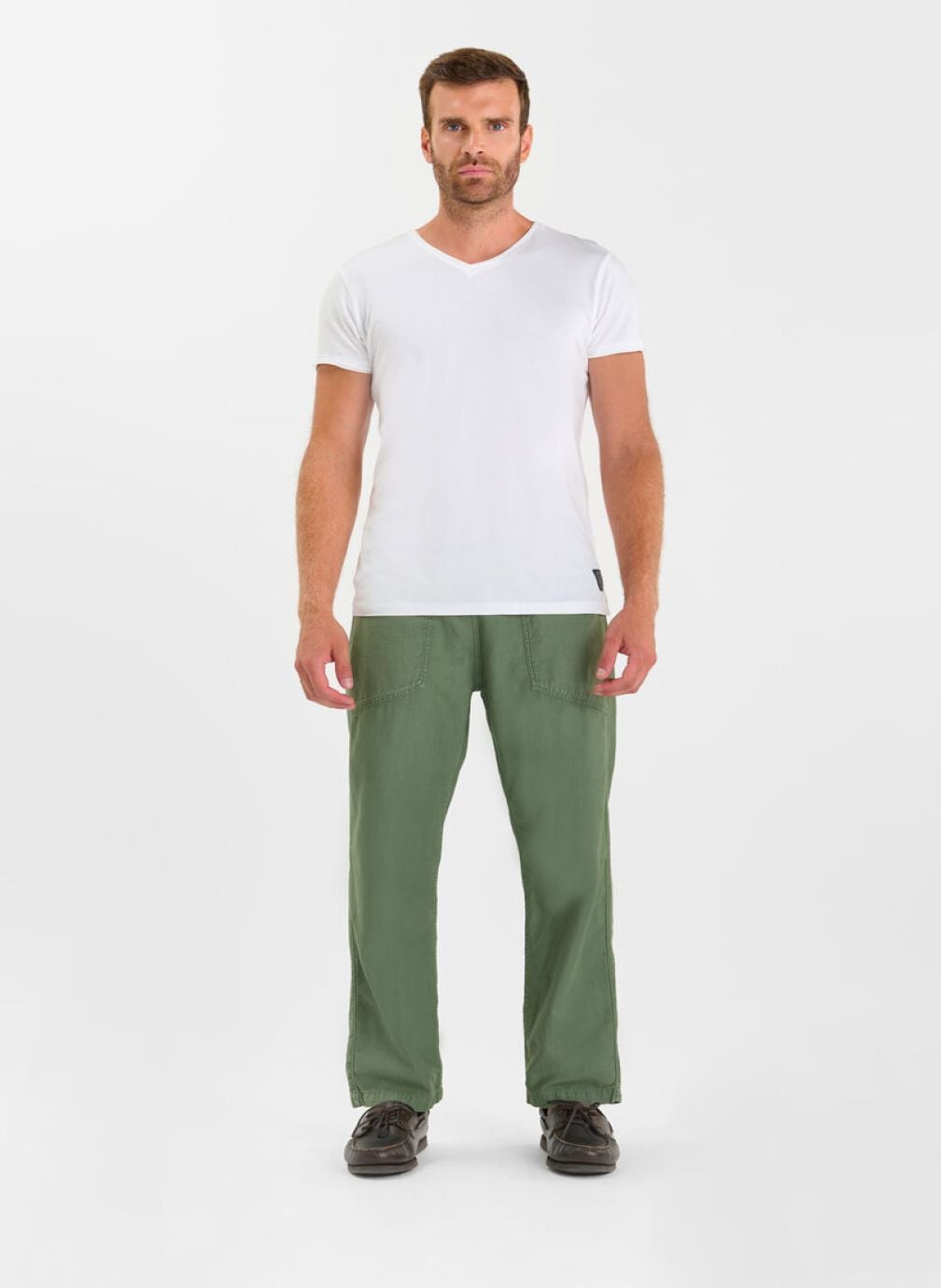 Pantalons droits Pantalon loose Khaki homme vert Le temps des cerises Pantalons droits Pantalon loose Khaki homme vert Kaki
