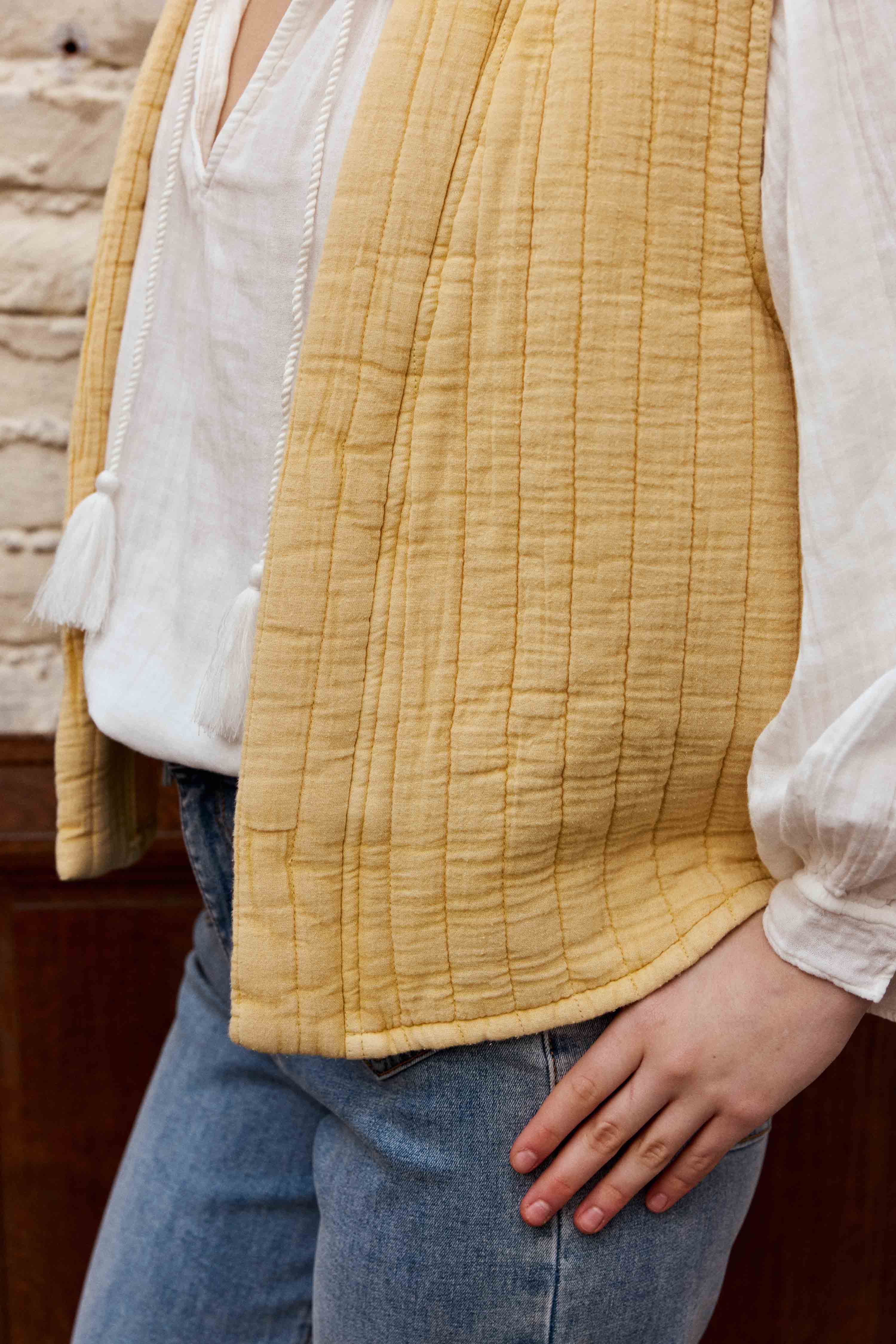 Gilets Gilet - VIVIE - 60-jaune femme jaune La Petite Etoile Gilets Gilet - VIVIE - 60-jaune femme jaune Jaune