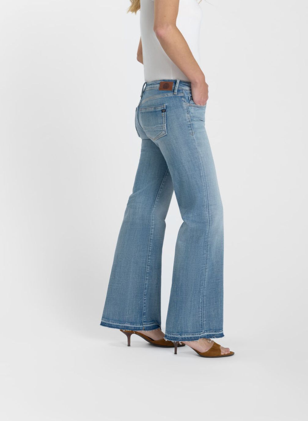 Jeans droit Jeans flare Blue femme bleu Le temps des cerises Jeans droit Jeans flare Blue femme bleu Bleu
