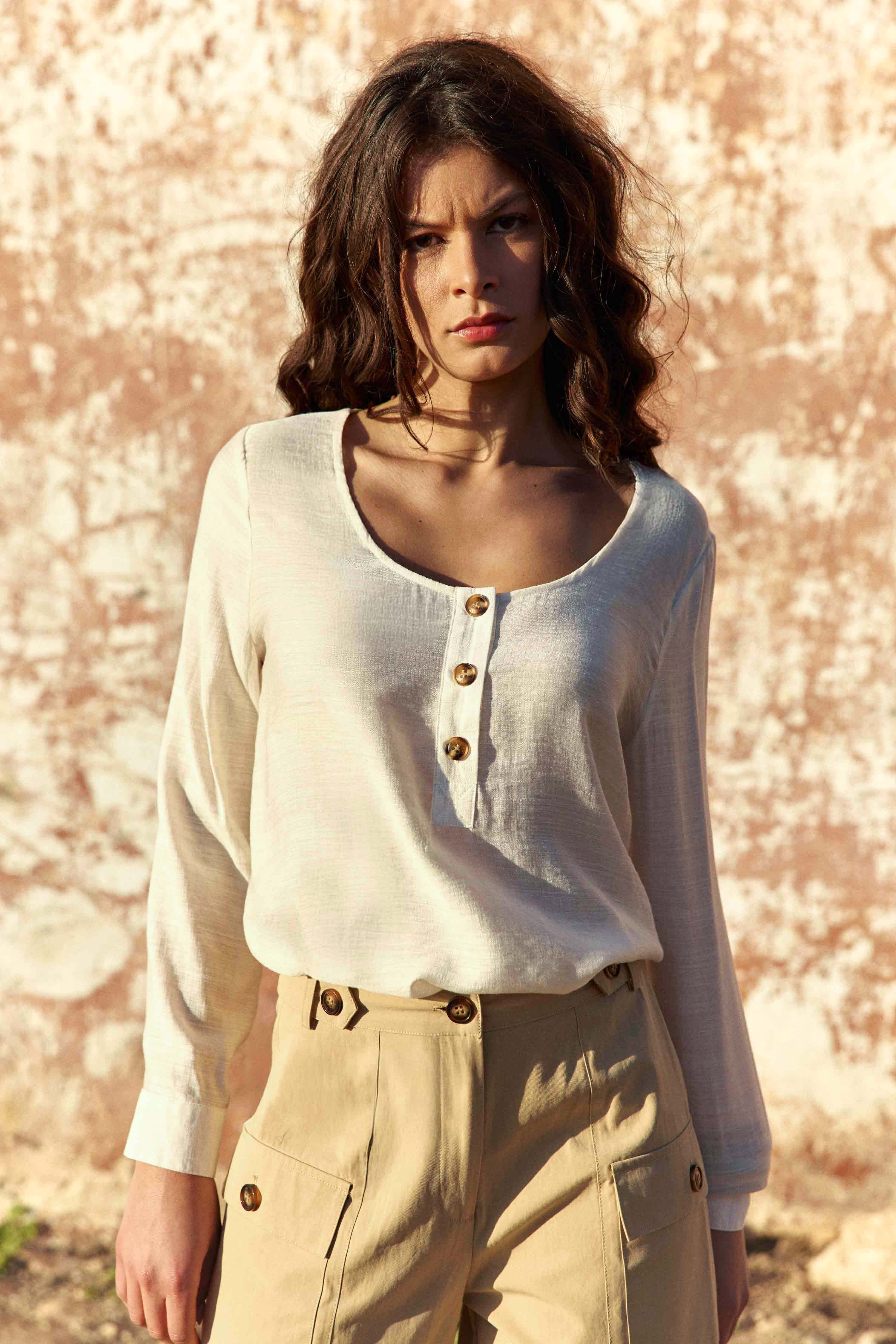 Blouses Blouse - BEVIN - 15-camel femme beige La Petite Etoile Blouses Blouse - BEVIN - 15-camel femme beige Beige