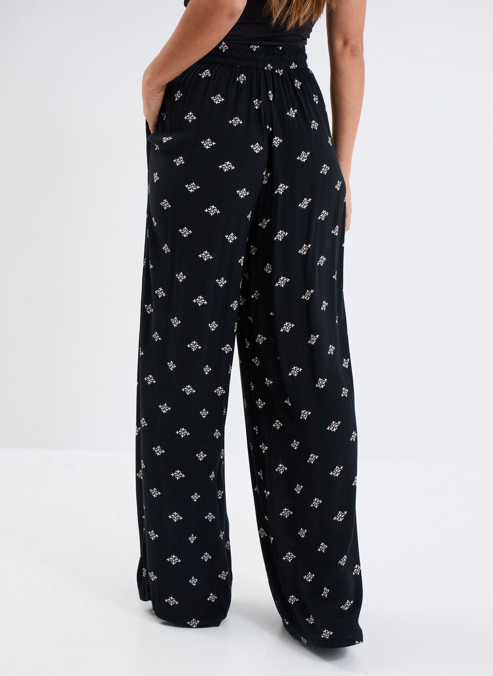 Pantalons droit Pantalon - MIS3_PCREPONAOP femme noir LIBERTO Pantalons droit Pantalon - MIS3_PCREPONAOP femme noir Noir