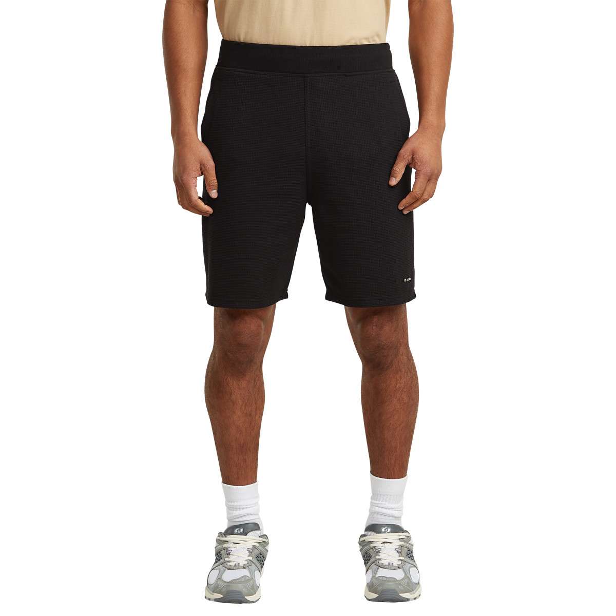Shorts Short taille intermédiaire droit - D29112-E383 homme noir G-Star RAW Shorts Short taille intermédiaire droit - D29112-E383 homme noir Noir
