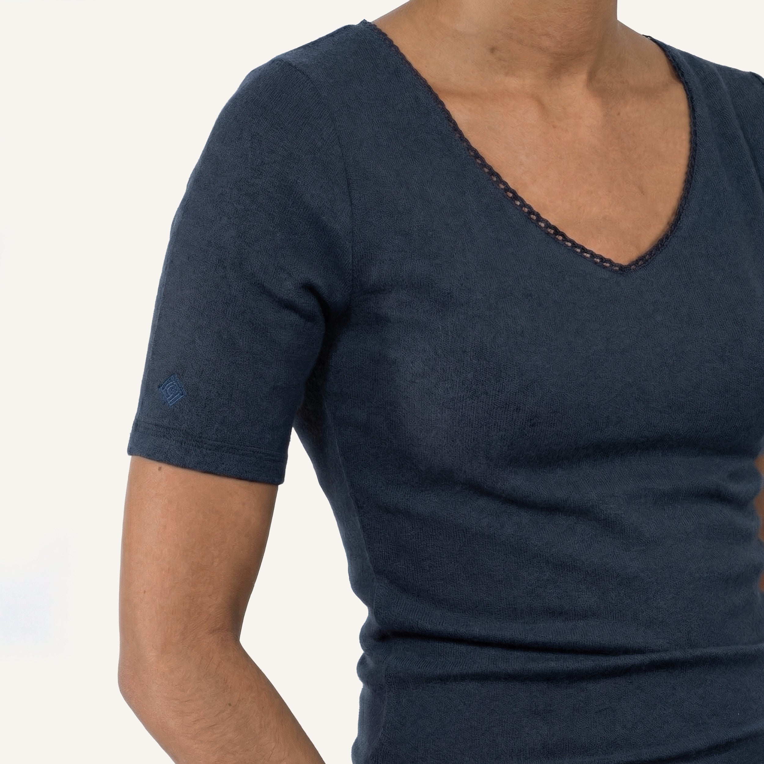 Tee-shirts T-shirt à manches courtes Femme Beige femme bleu Isotoner Tee-shirts T-shirt à manches courtes Femme Beige femme bleu Bleu marine