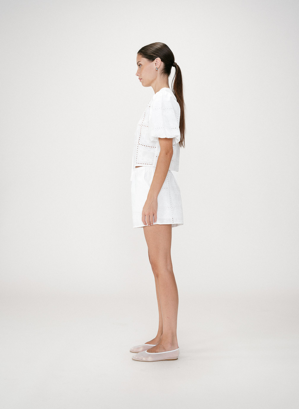 Shorts Short large en coton brodé poches italiennes white Wyler femme blanc Grace & Mila Shorts Short large en coton brodé poches italiennes white Wyler femme blanc Blanc
