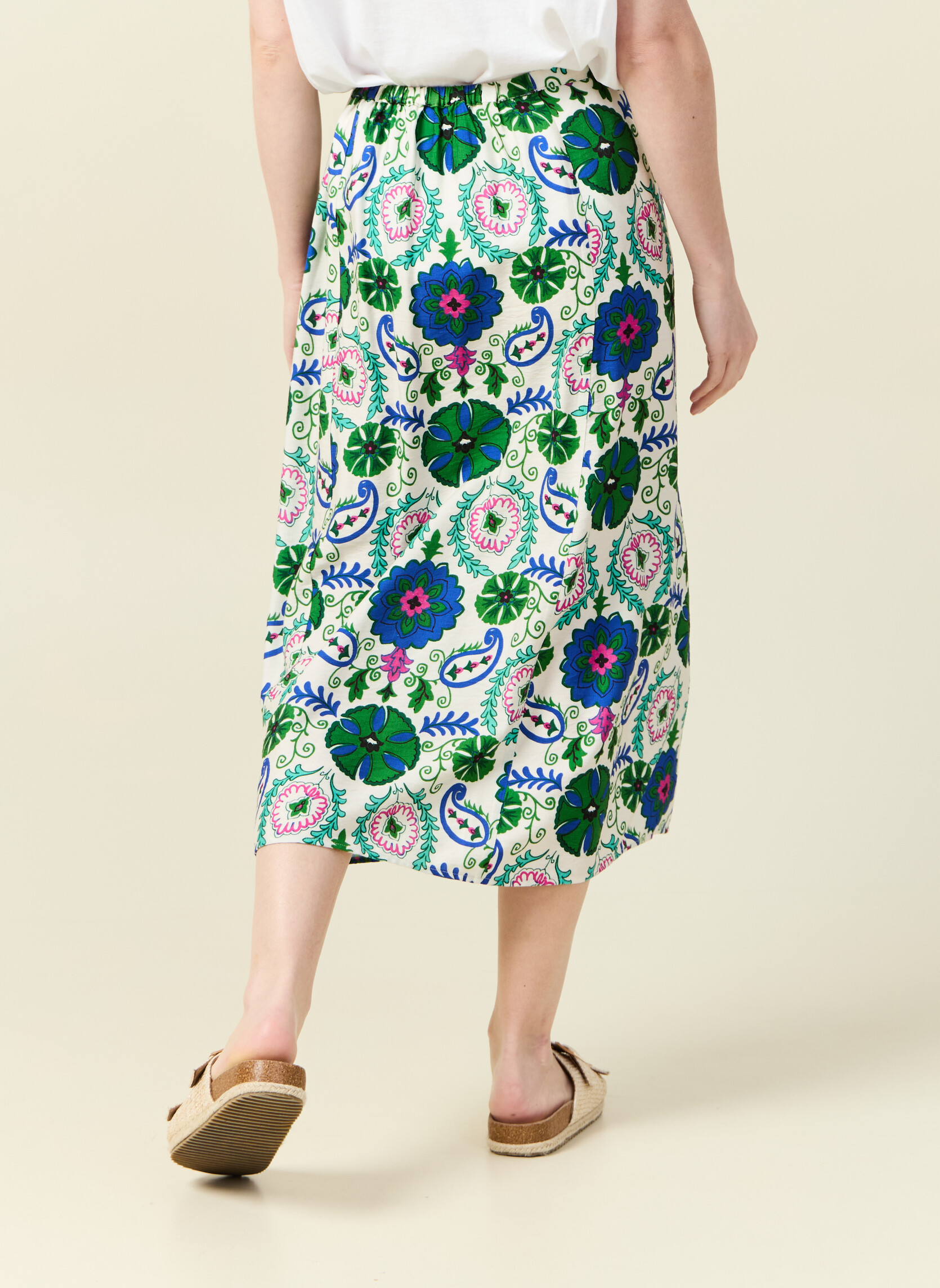 Jupes mi-longues CHICGRAFJULF femme vert Bonobo Jupes mi-longues CHICGRAFJULF femme vert Vert