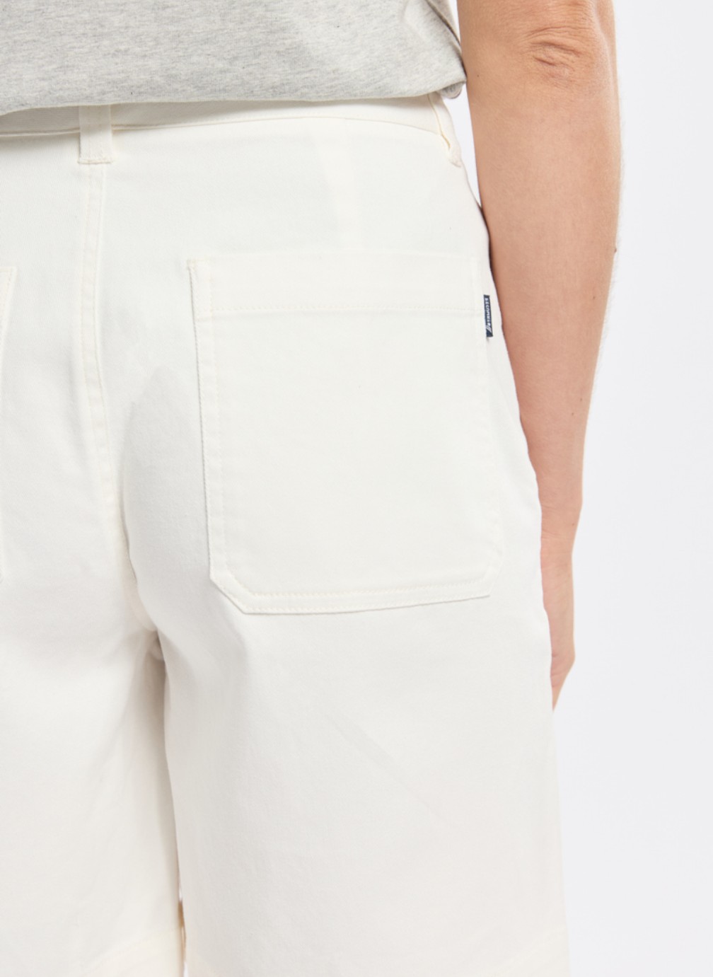 Bermudas Bermuda Leo milk femme blanc Bermudes Bermudas Bermuda Leo milk femme blanc Blanc mat