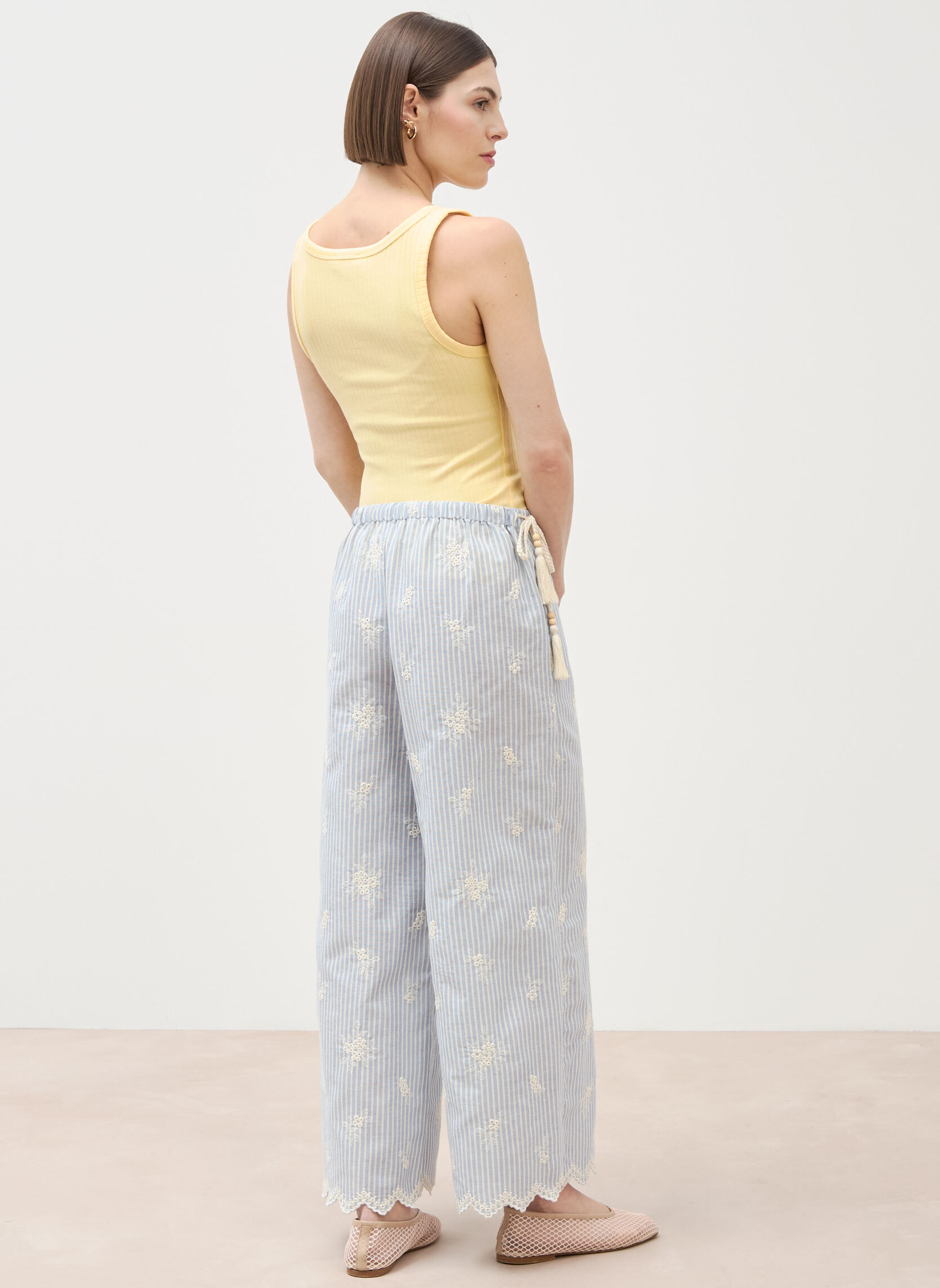 Pantalons droit BRODPAN#2F femme bleu Bonobo Pantalons droit BRODPAN#2F femme bleu Bleu clair