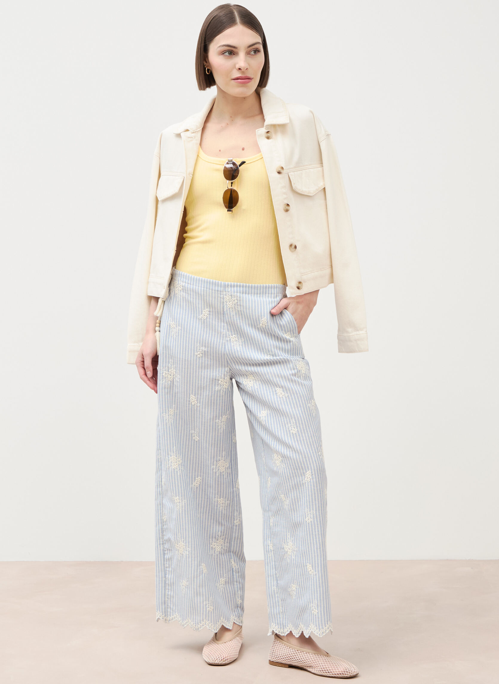 Pantalons droit BRODPAN#2F femme bleu Bonobo Pantalons droit BRODPAN#2F femme bleu Bleu clair