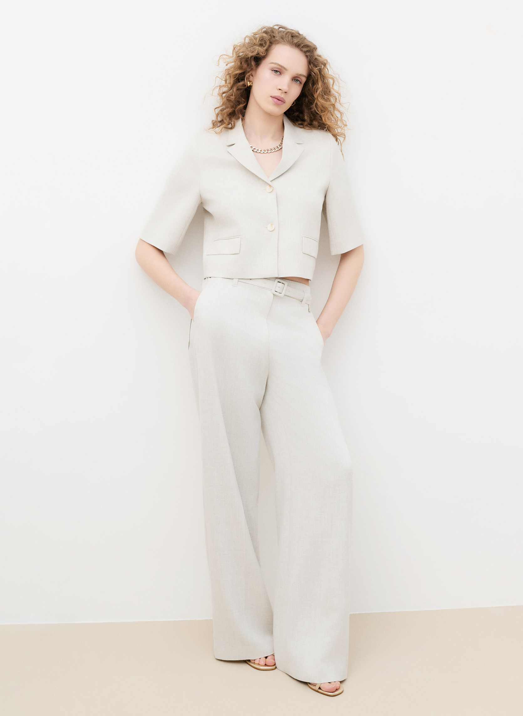 Vestes de costume 261V-VAMP femme beige Caroll Vestes de costume 261V-VAMP femme beige Beige