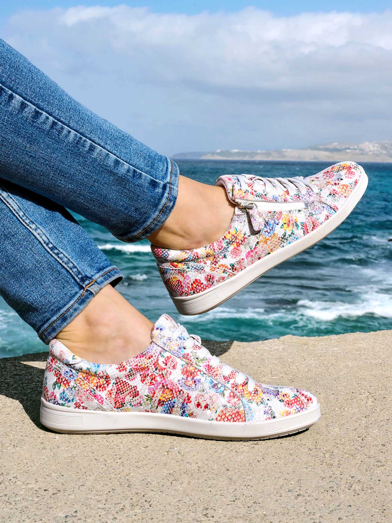 Baskets basses BASKETS femme multicolore Pediconfort Baskets basses BASKETS femme multicolore Multicouleur