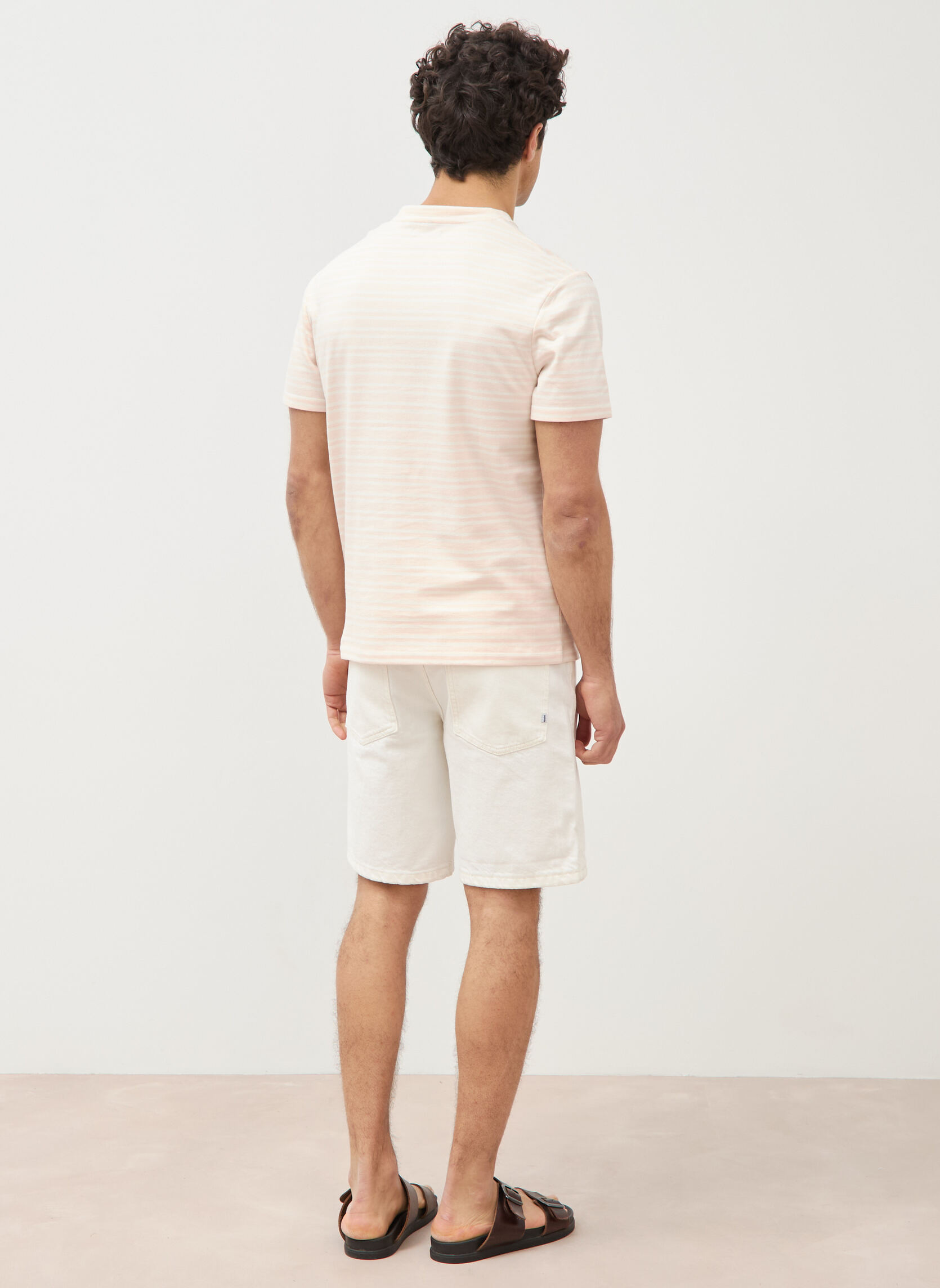 Tee-shirts TEERAYETHNOH homme rose Bonobo Tee-shirts TEERAYETHNOH homme rose Rose pastel