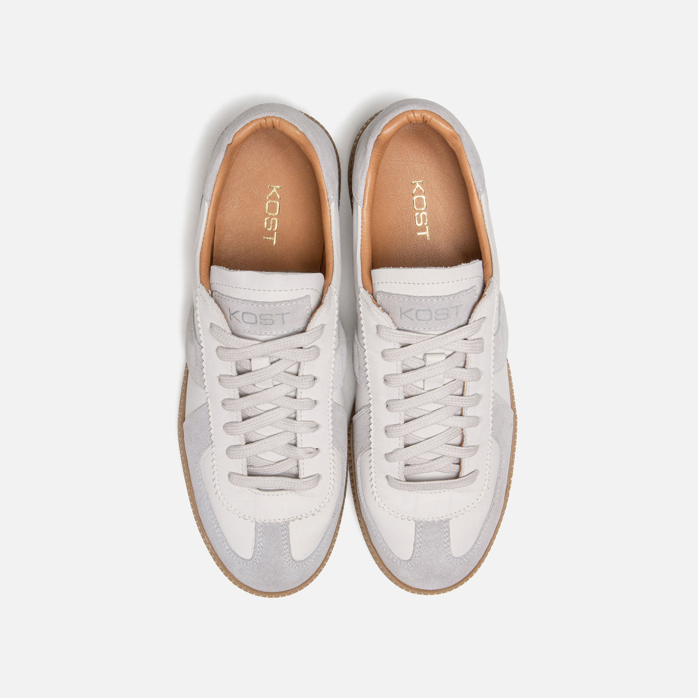 Baskets basses BASKET KINKS SM ECRU+BLANC homme blanc Kost Baskets basses BASKET KINKS SM ECRU+BLANC homme blanc Blanc