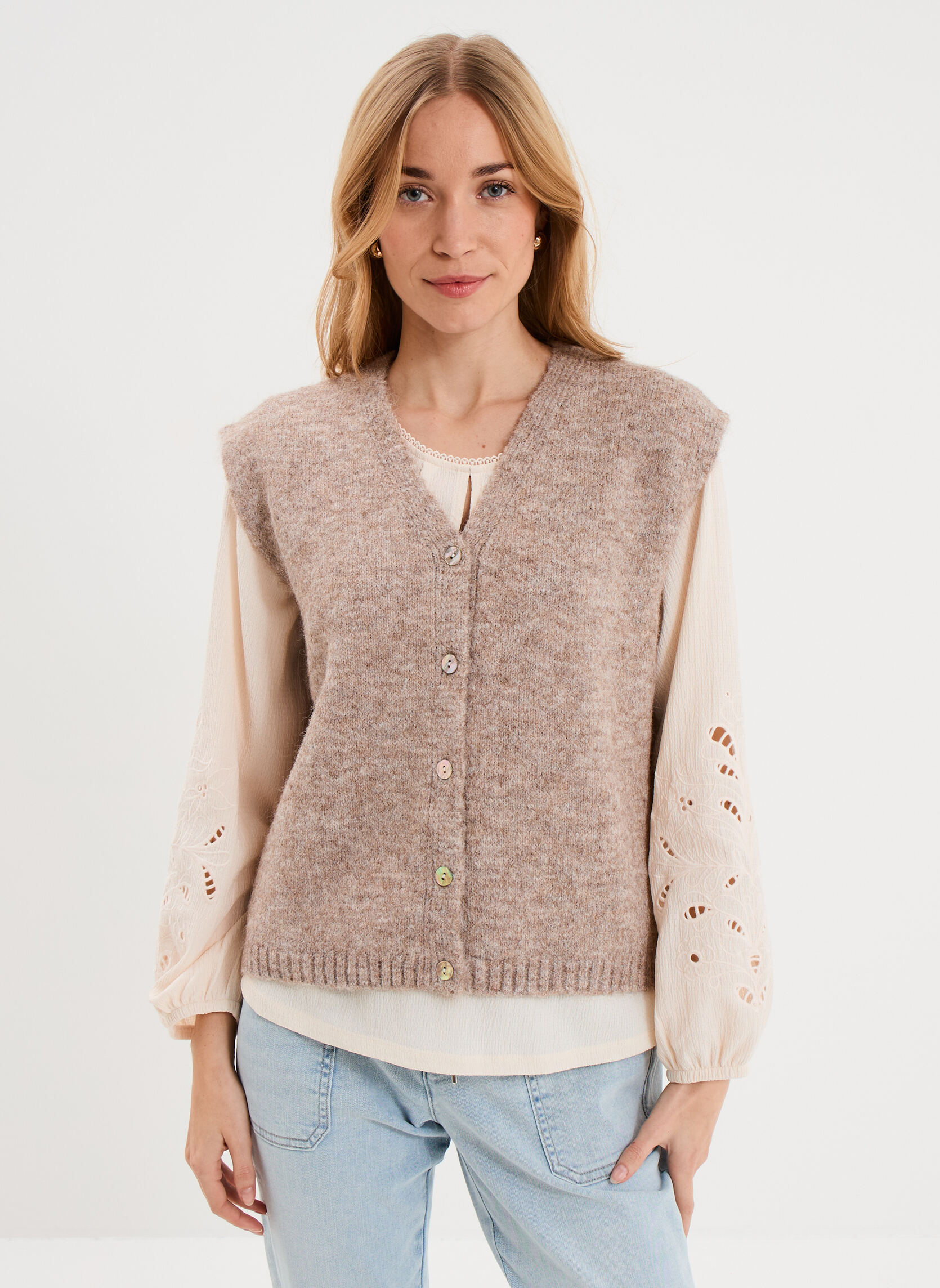 Gilets CRE3_MCHOCOLAT femme beige CREEKS Gilets CRE3_MCHOCOLAT femme beige Beige