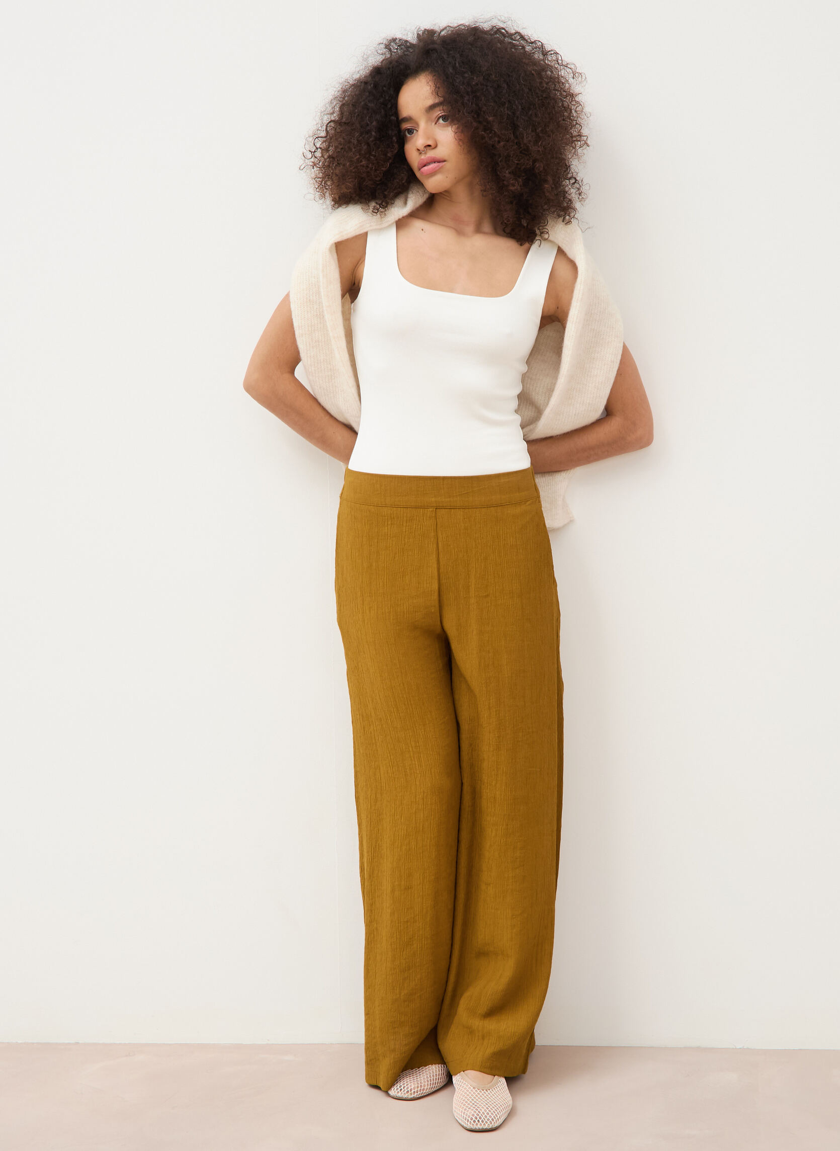 Pantalons droit MATCHUNIPANF femme vert Bonobo Pantalons droit MATCHUNIPANF femme vert Vert
