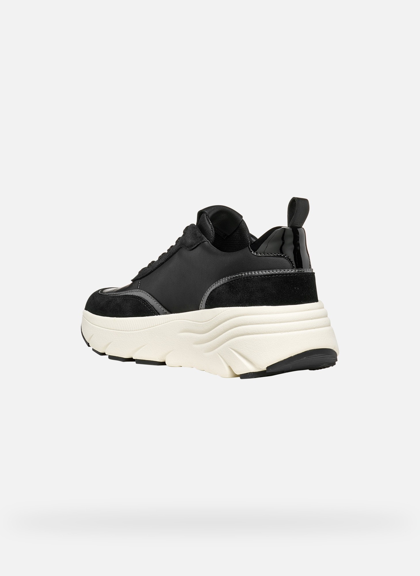 Baskets basses DIAMANTA WOMAN femme noir Geox Baskets basses DIAMANTA WOMAN femme noir Noir