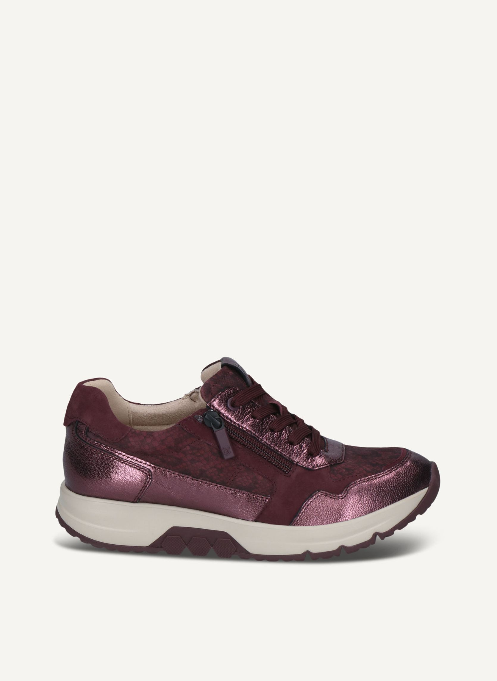 Baskets basses 9-23722-47 femme rouge Caprice Baskets basses 9-23722-47 femme rouge Rouge