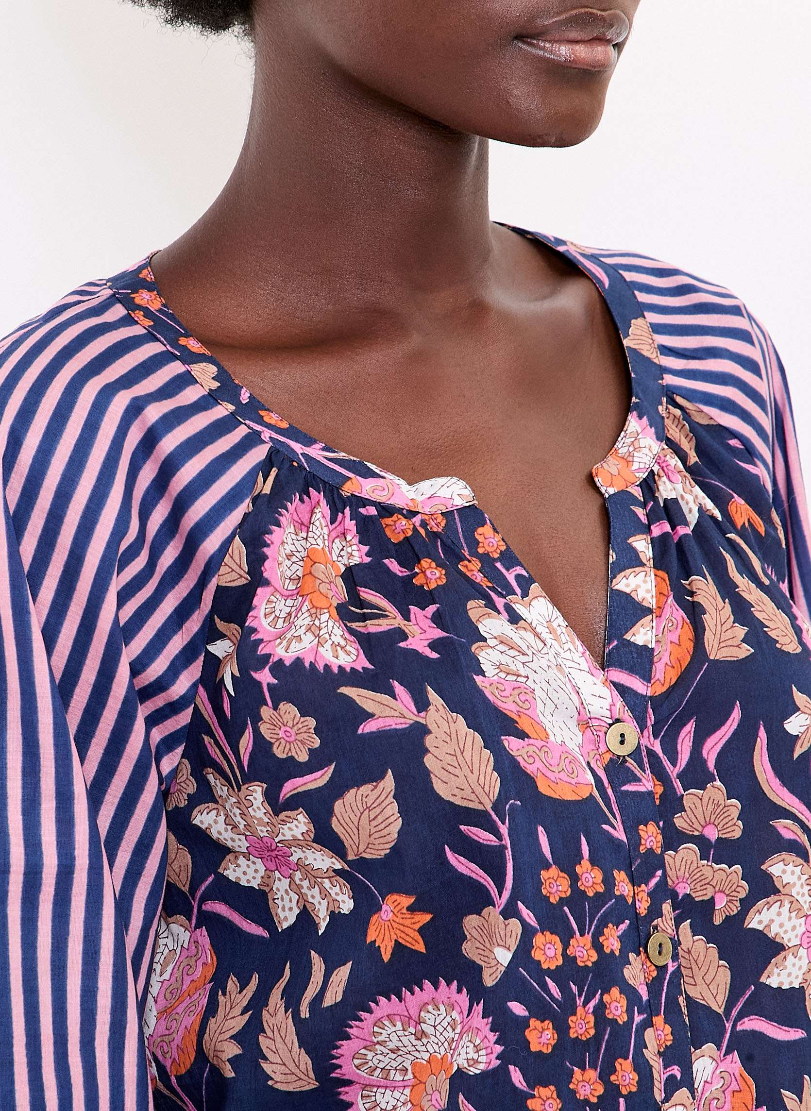 Blouses Blouse imprimée ample voile de coton bio OCCI femme bleu La Fiancée Blouses Blouse imprimée ample voile de coton bio OCCI femme bleu Bleu marine