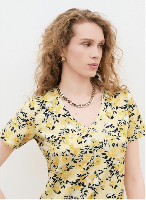 Caroll Tee-shirts 261T-TEMILIE-FLEUR femme jaune