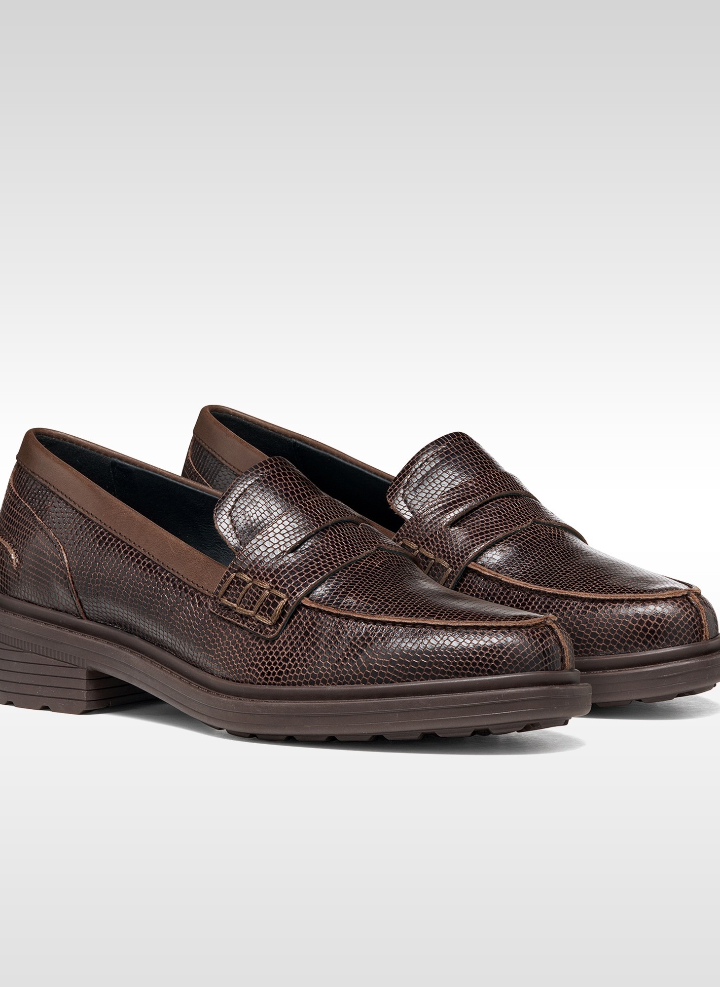 Mocassins WALK PLEASURE B WOMAN femme marron Geox Mocassins WALK PLEASURE B WOMAN femme marron Marron foncé