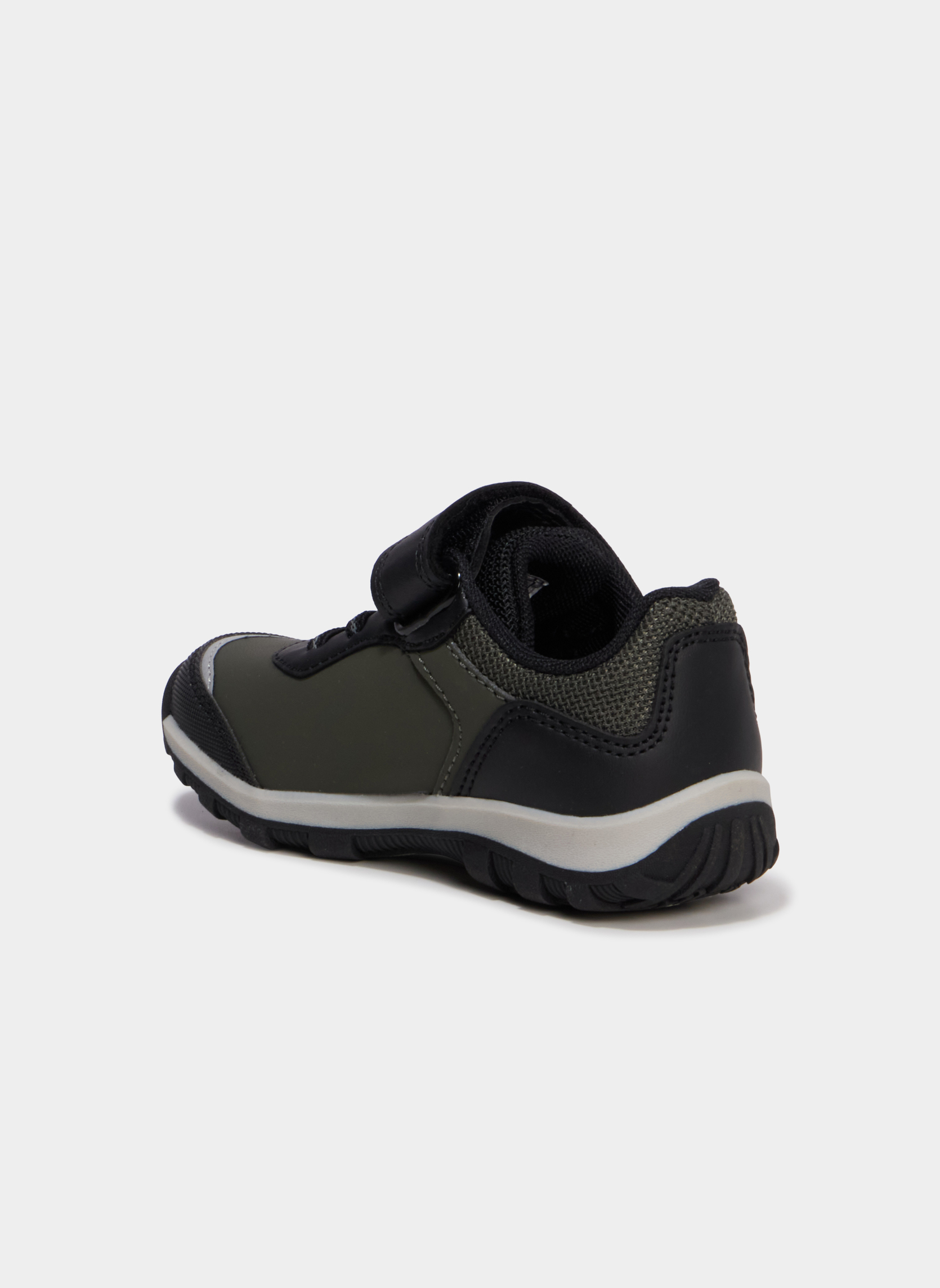 Baskets basses RSTRONG_S_MG_RUN_0_242 garçon vert Trappeur Baskets basses RSTRONG_S_MG_RUN_0_242 garçon vert Kaki
