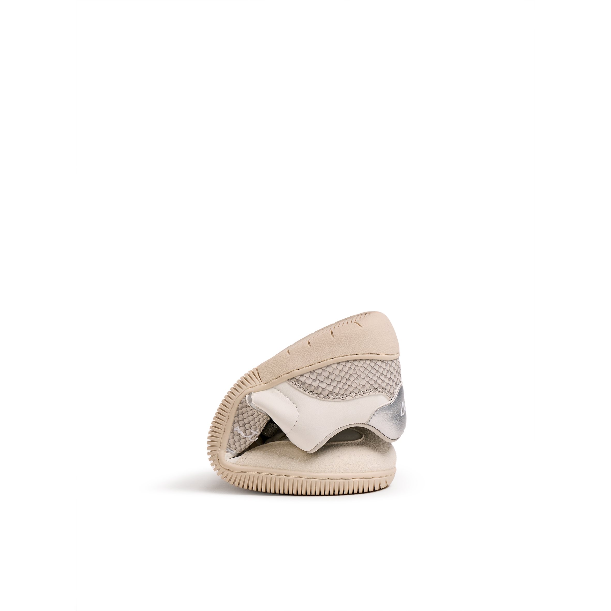 Baskets basses Sneakers Femme MTNG FREE ARIA blanc femme blanc MTNG Baskets basses Sneakers Femme MTNG FREE ARIA blanc femme blanc Blanc