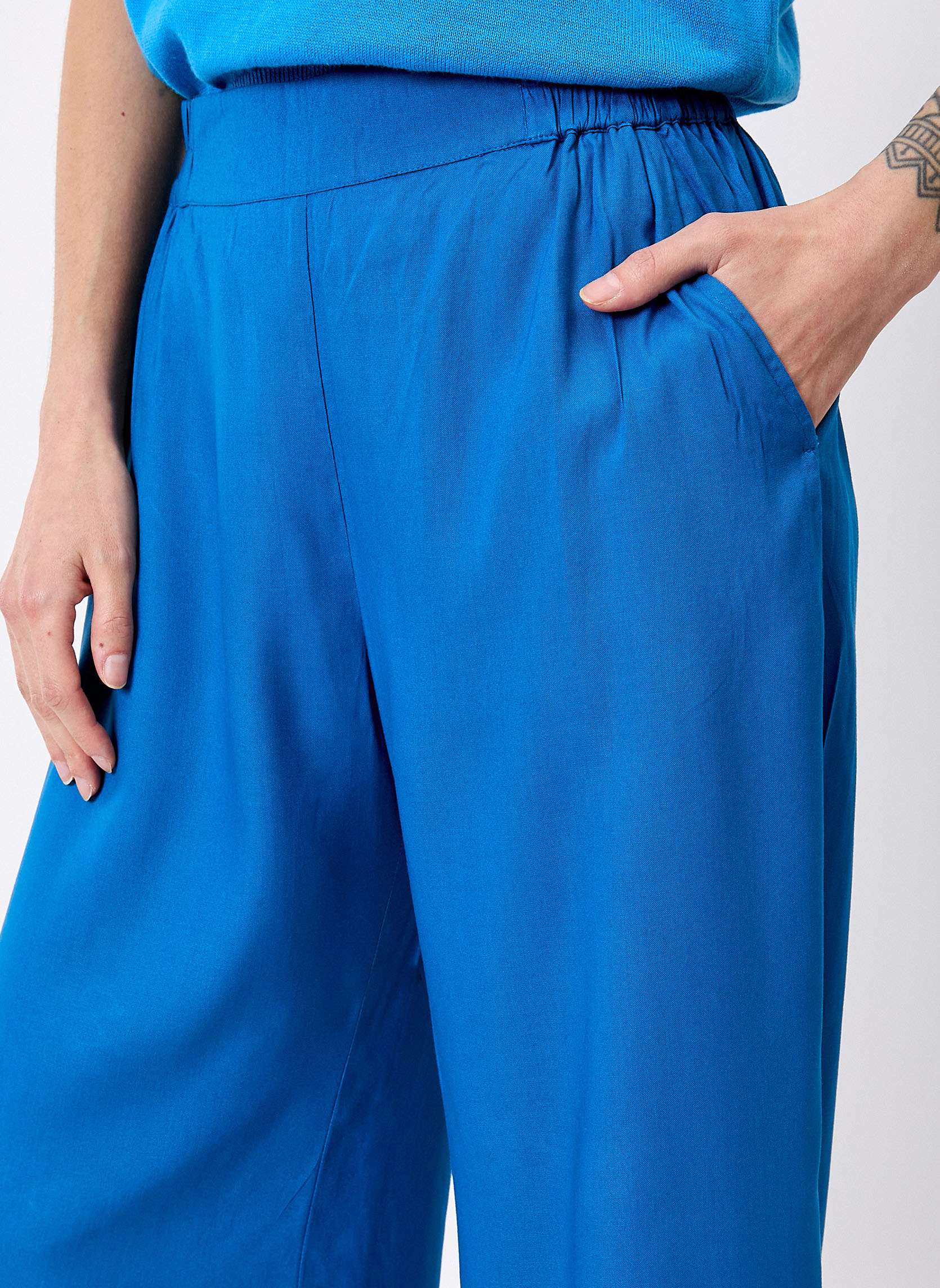 Pantalons droit Pantalon imprimé ample élastiqué fluide ALEXIA femme bleu Princesse Nomade Pantalons droit Pantalon imprimé ample élastiqué fluide ALEXIA femme bleu Bleu