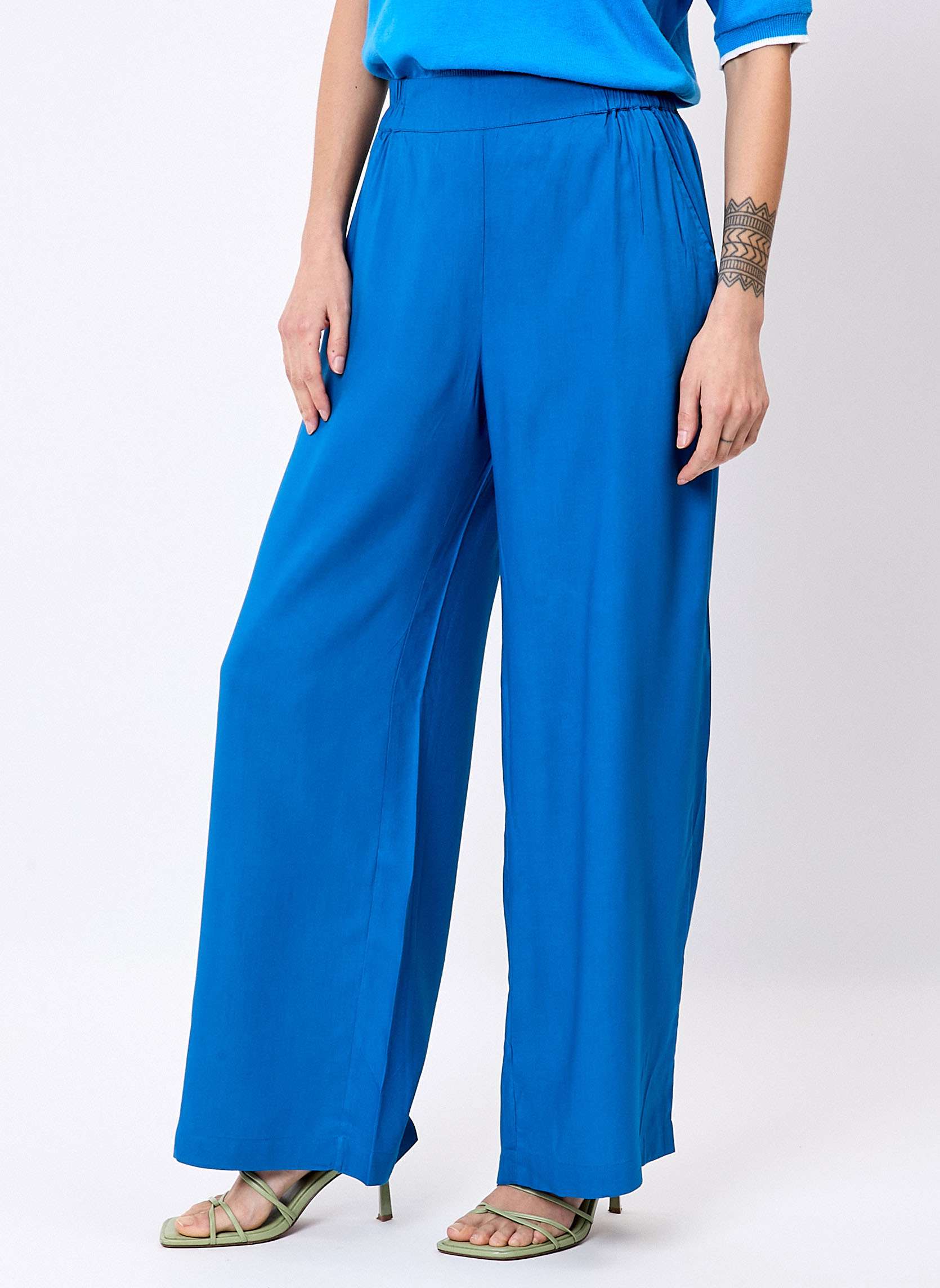 Pantalons droit Pantalon imprimé ample élastiqué fluide ALEXIA femme bleu Princesse Nomade Pantalons droit Pantalon imprimé ample élastiqué fluide ALEXIA femme bleu Bleu