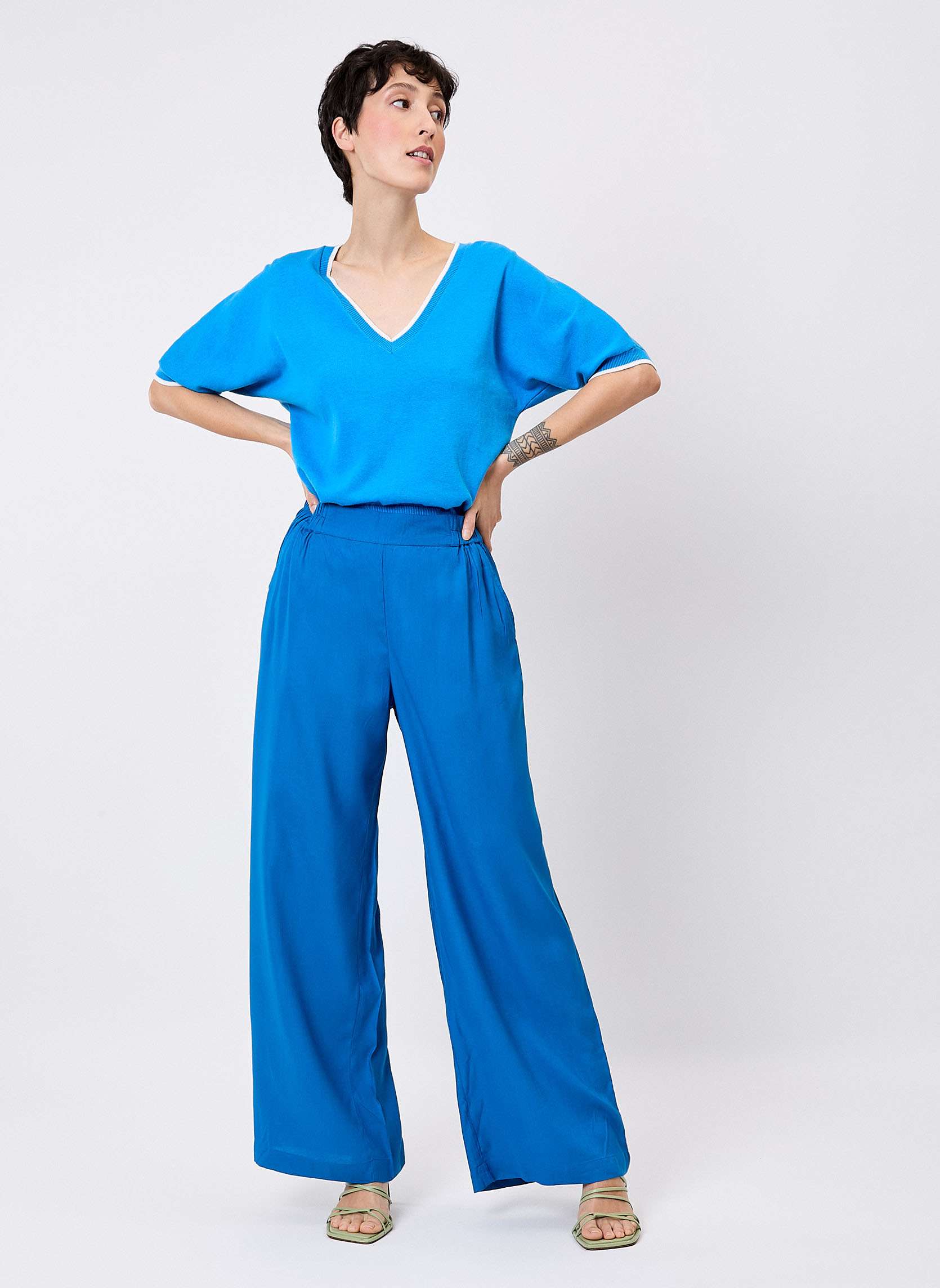Pantalons droit Pantalon imprimé ample élastiqué fluide ALEXIA femme bleu Princesse Nomade Pantalons droit Pantalon imprimé ample élastiqué fluide ALEXIA femme bleu Bleu