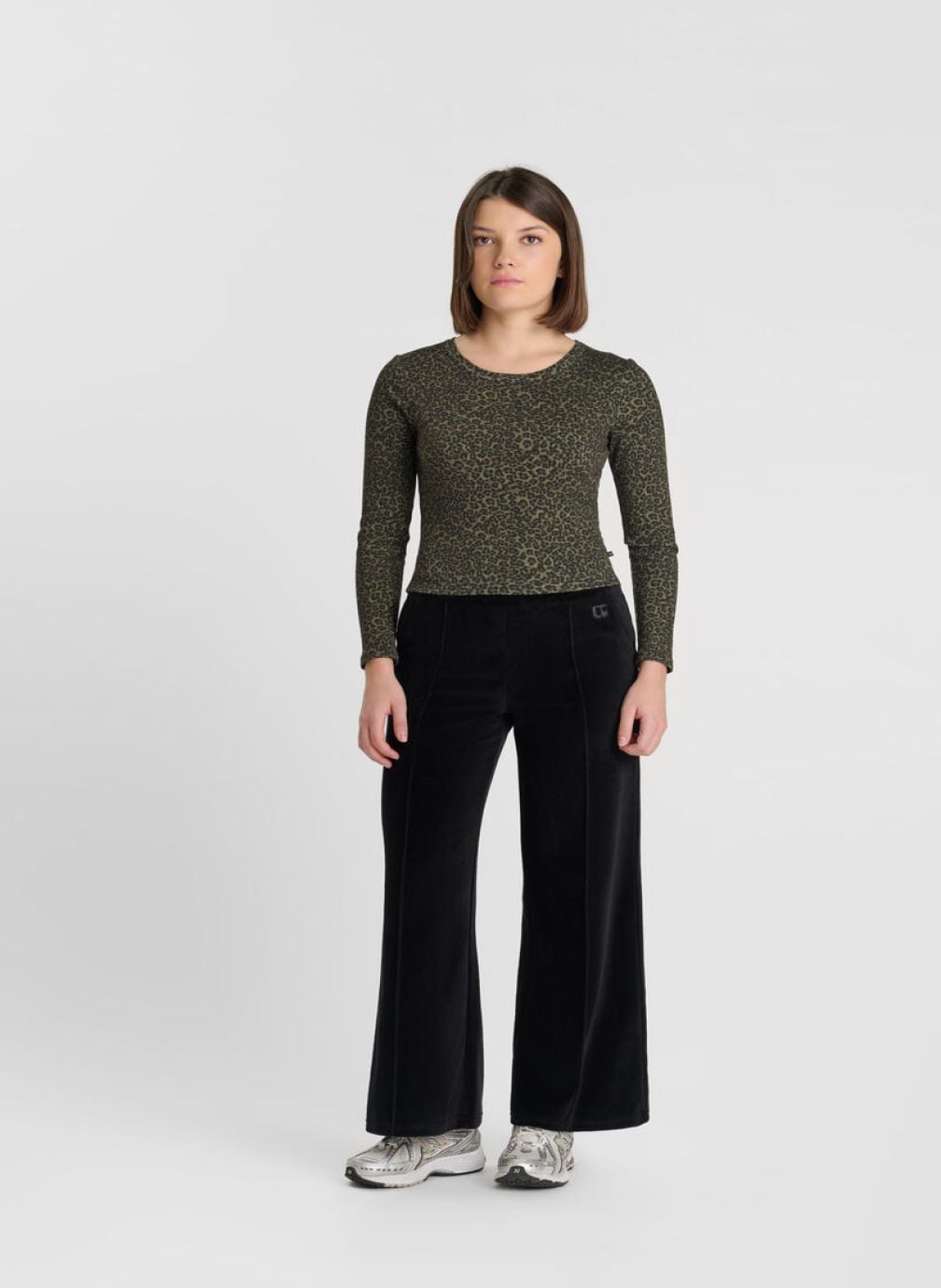 Pantalons Pantalon jogpant SIDYGI Black fille noir Le temps des cerises Pantalons Pantalon jogpant SIDYGI Black fille noir Noir