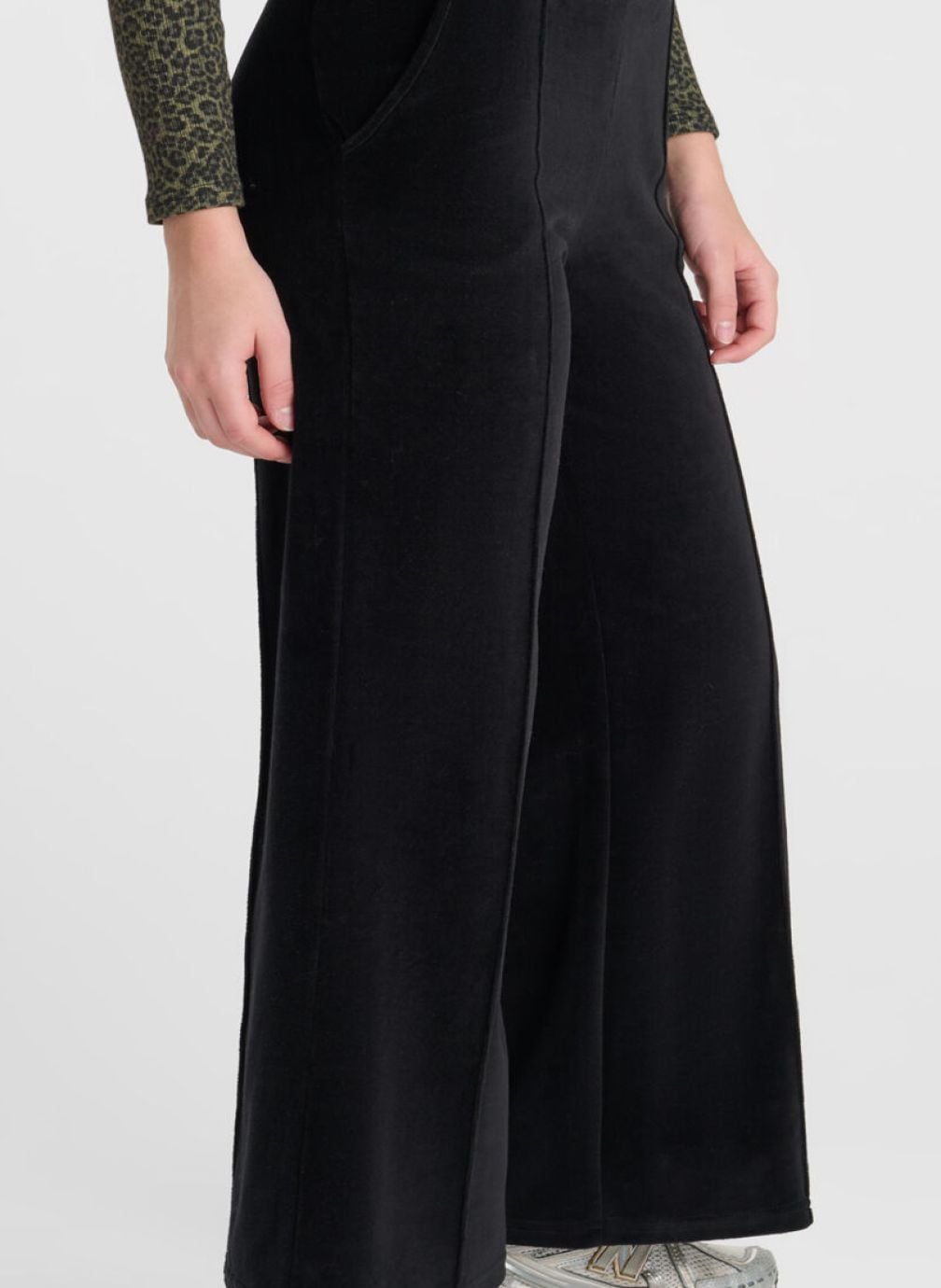 Pantalons Pantalon jogpant SIDYGI Black fille noir Le temps des cerises Pantalons Pantalon jogpant SIDYGI Black fille noir Noir
