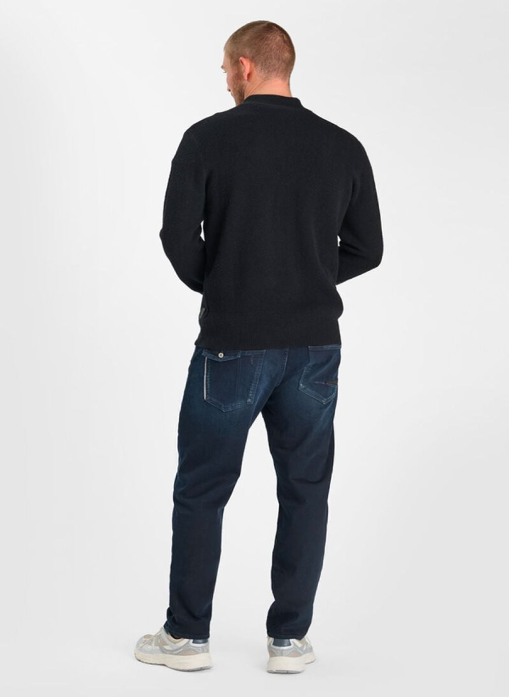 Pulls Pull FAVO Black homme noir Le temps des cerises Pulls Pull FAVO Black homme noir Noir