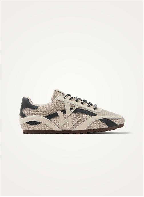 Vanessa Wu Baskets basses SWIFT 2.11 femme beige